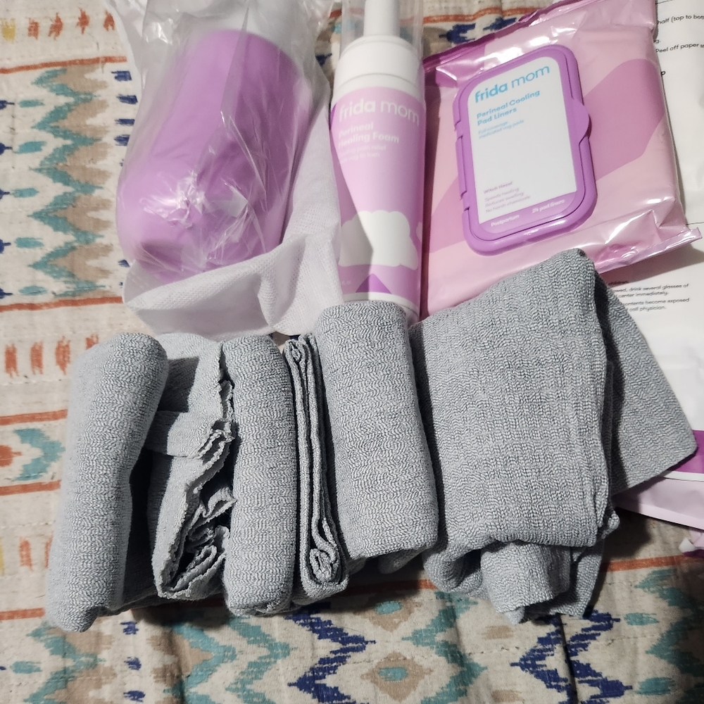 Frida Mom delivery recovery kit